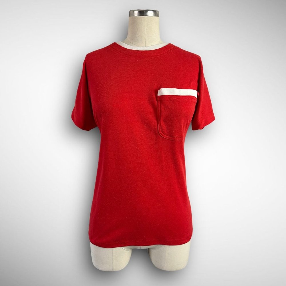 vtg 70s red pocket tee shirt w/ white double collar women’s L single stitch